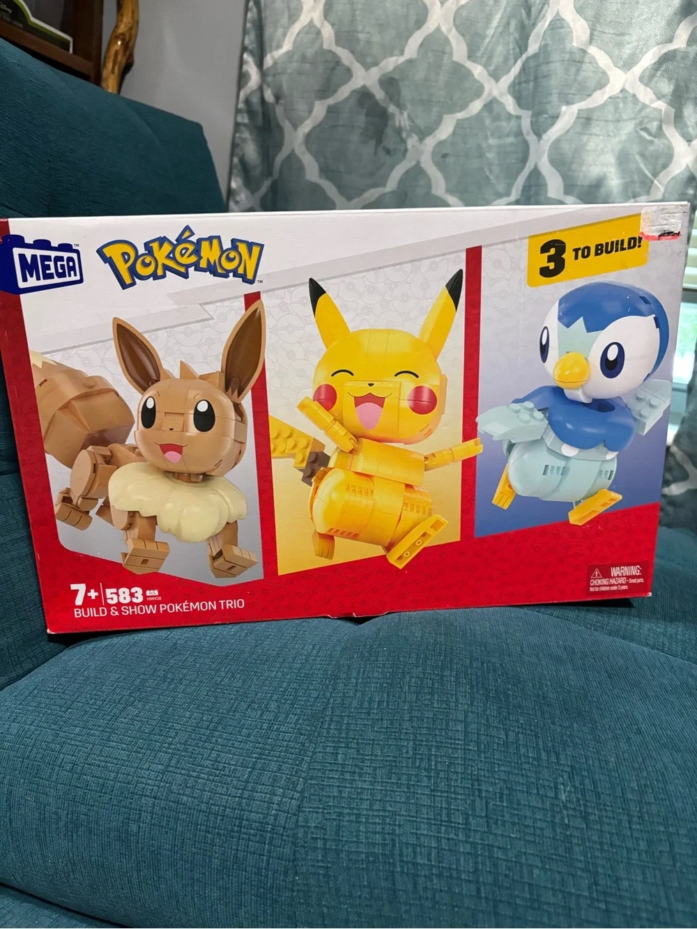 Mega Pokémon Build & Show Trio - Yellow Pikachu, Brown Eevee, Blue Piplup